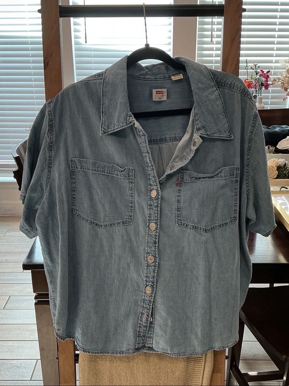 Levi's Light Blue Denim Button-Down Short Sleeve Shirt